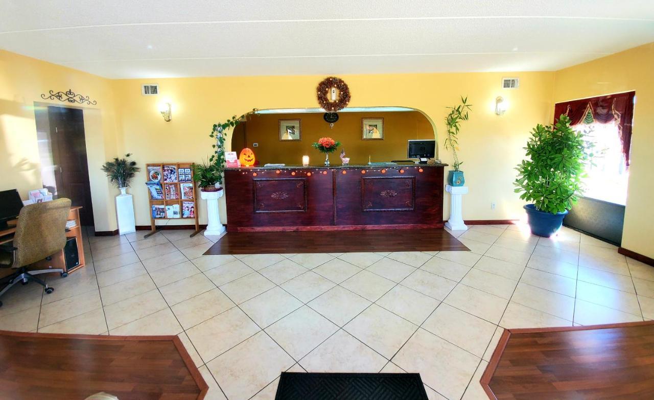 Executive Inn Scottsville Buitenkant foto